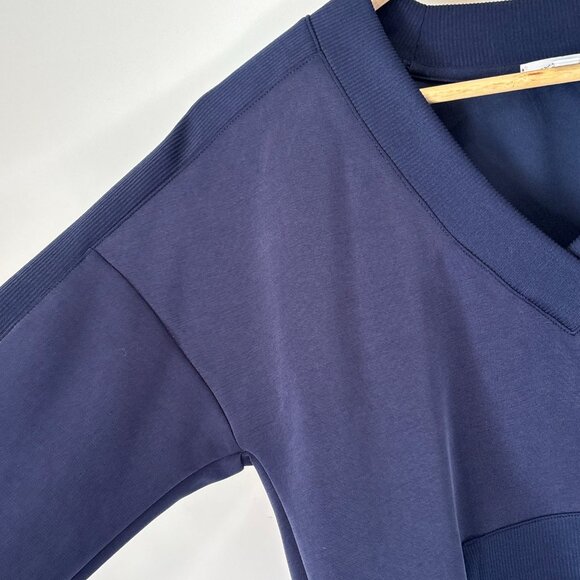 Evereve Vneck Minimalist Classic Navy Sweatshirt w/pocket Women's Size XS *L56 - Picture 9 of 16